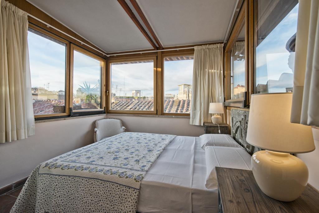 Pantheon Luxury Apartment Рим Номер фото